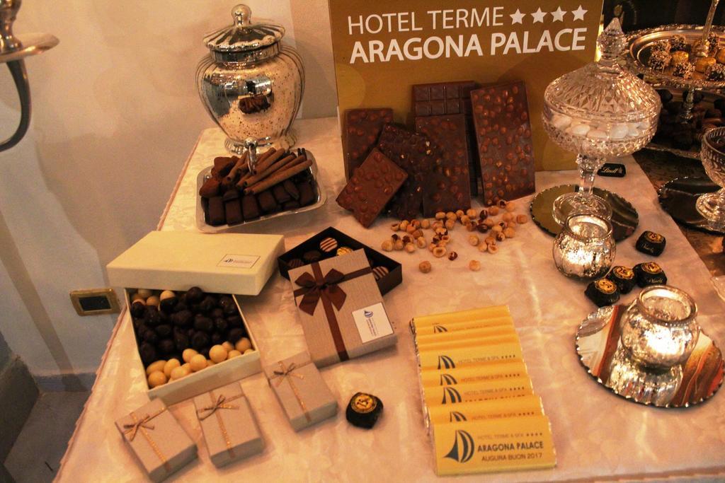Aragona Palace Hotel & Spa อีสเกีย ภายนอก รูปภาพ